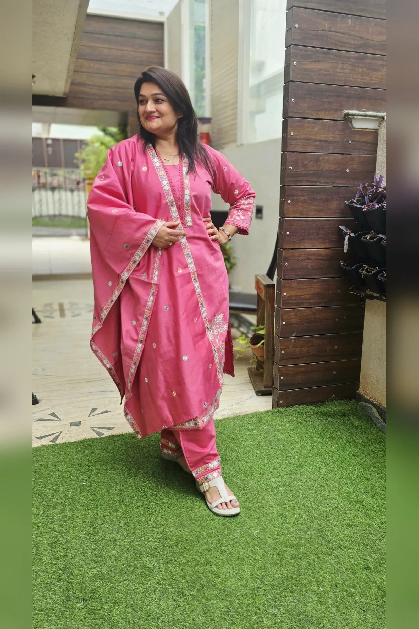 Pink Floral Embroidered Cotton Dress, photo 4