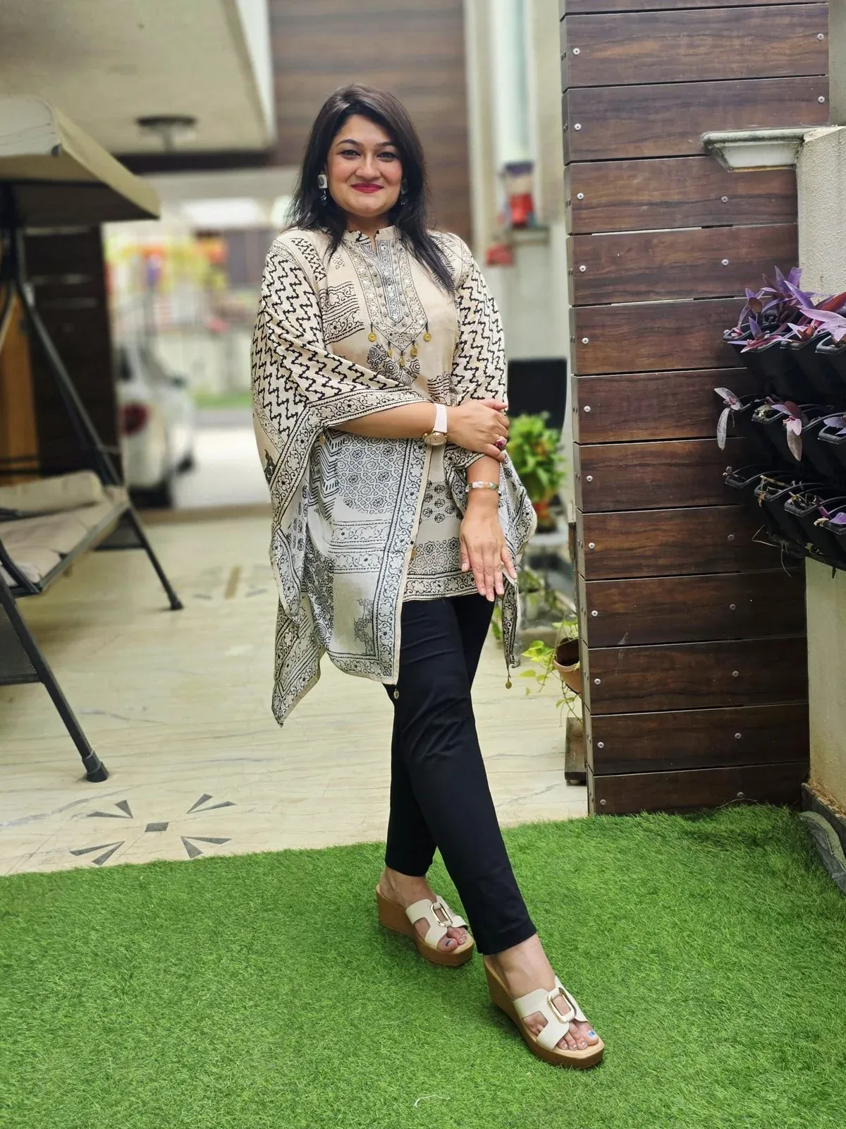 Beige Crepe Designer Shirt, photo 4