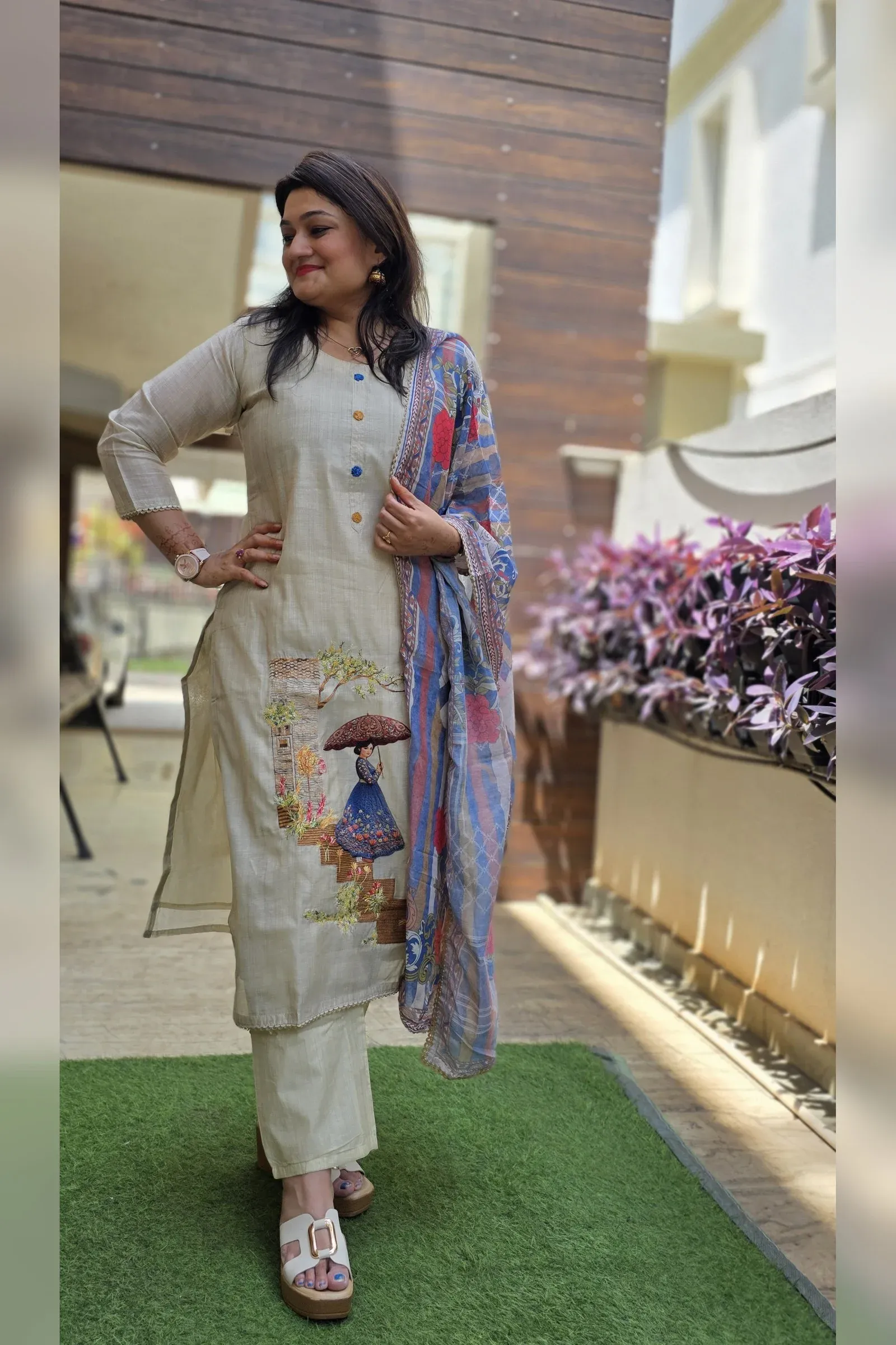 Beige Umbrella Lady Embroidered Dress, photo 3