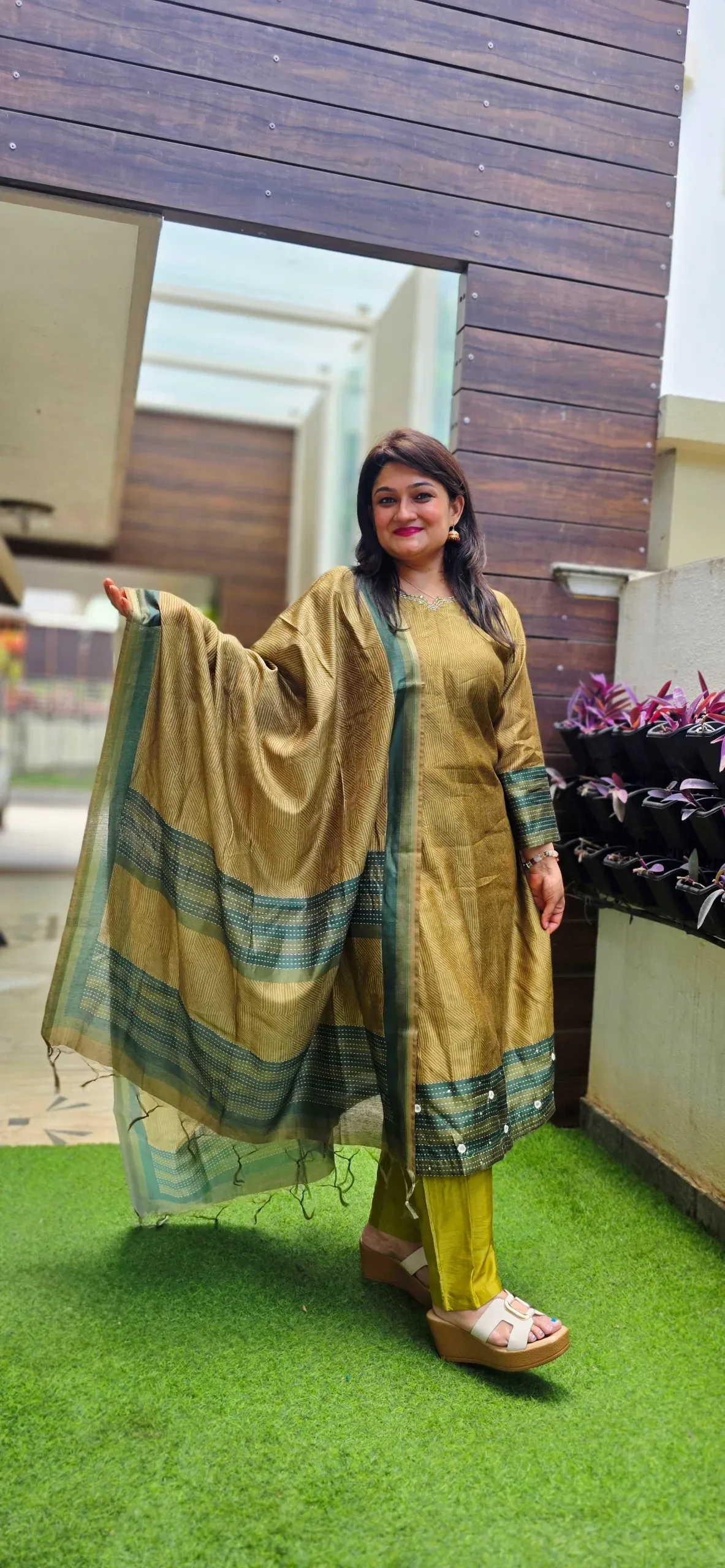 Mehendi Green Casual Dress with Kalamkari Dupatta, photo 2