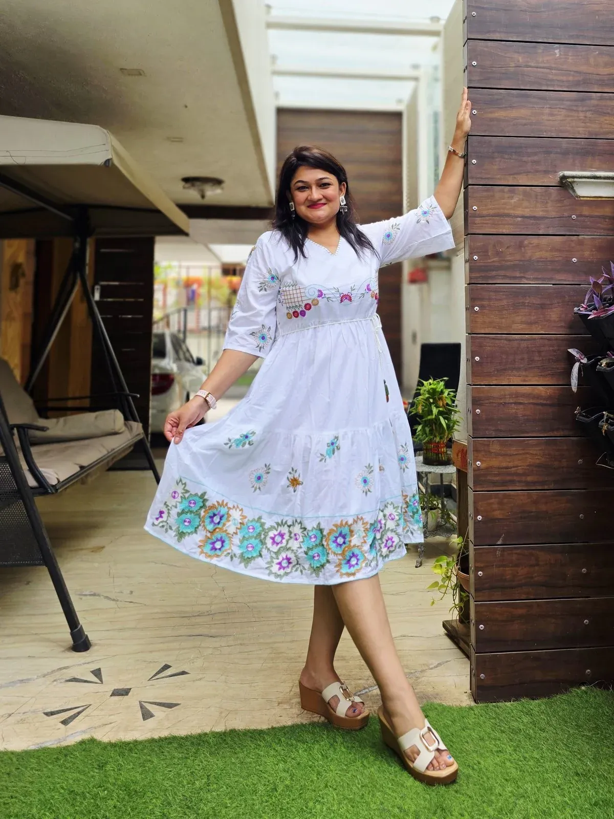 White Cotton Designer Dress, photo 3