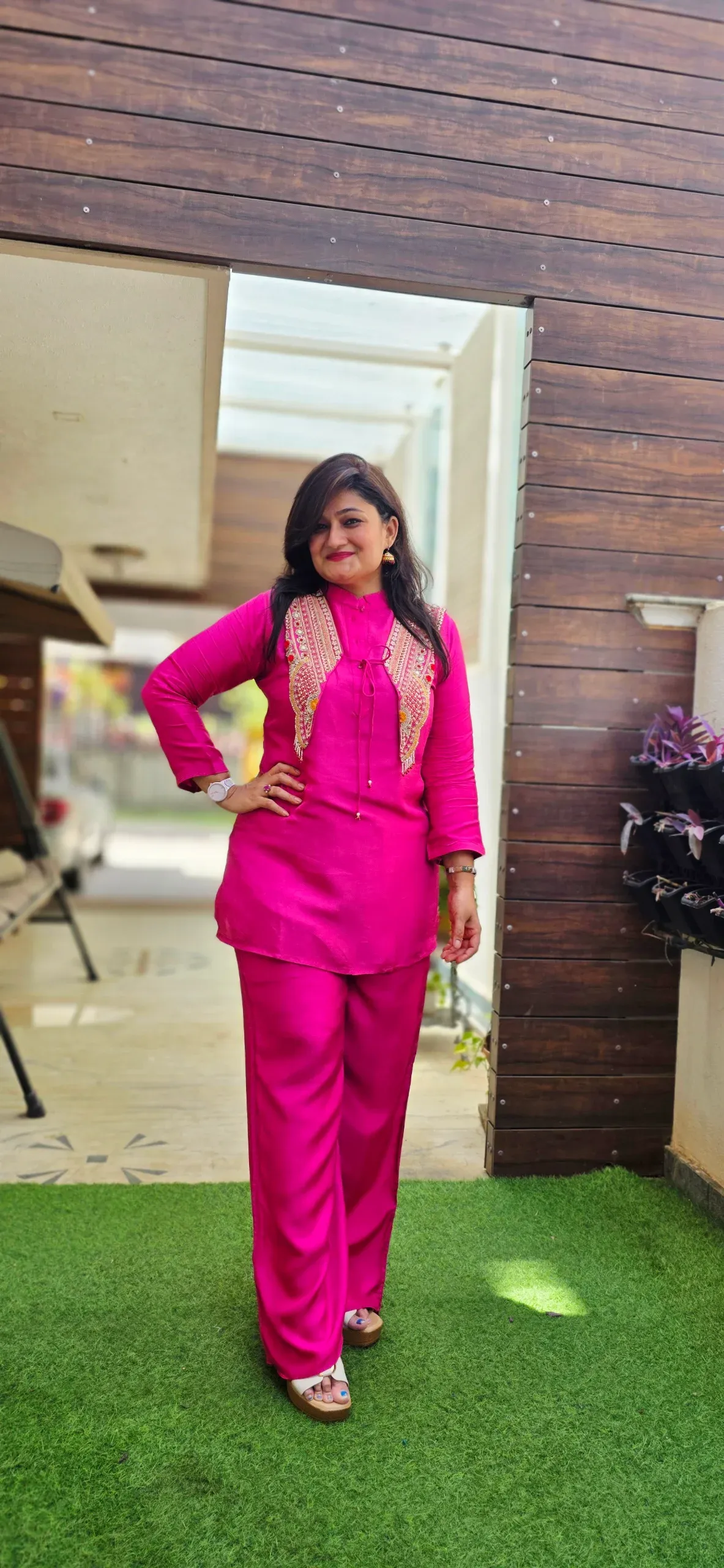 Pink Collar Handwork Festive Co-ord, photo 2