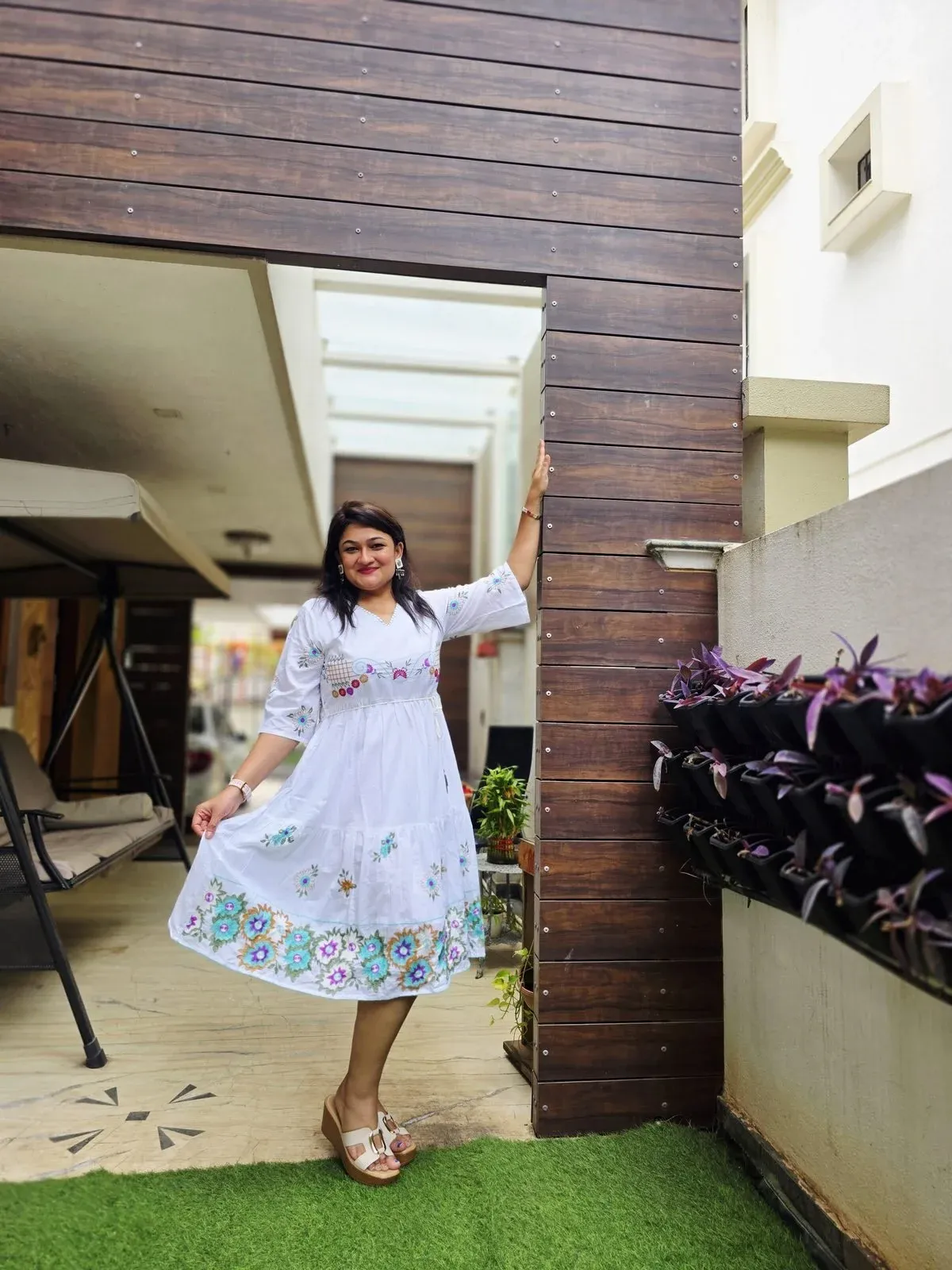 White Cotton Designer Dress, photo 2