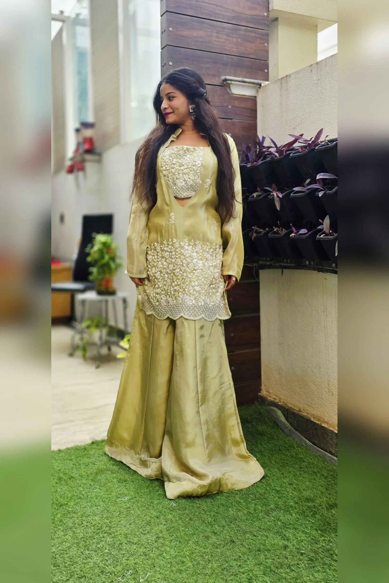 Pista Shimmer Embroidered Sharara Set, photo 2