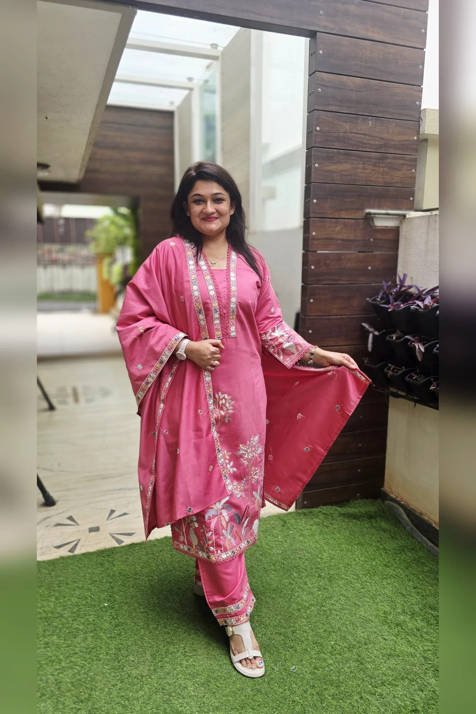 Pink Floral Embroidered Cotton Dress, photo 5