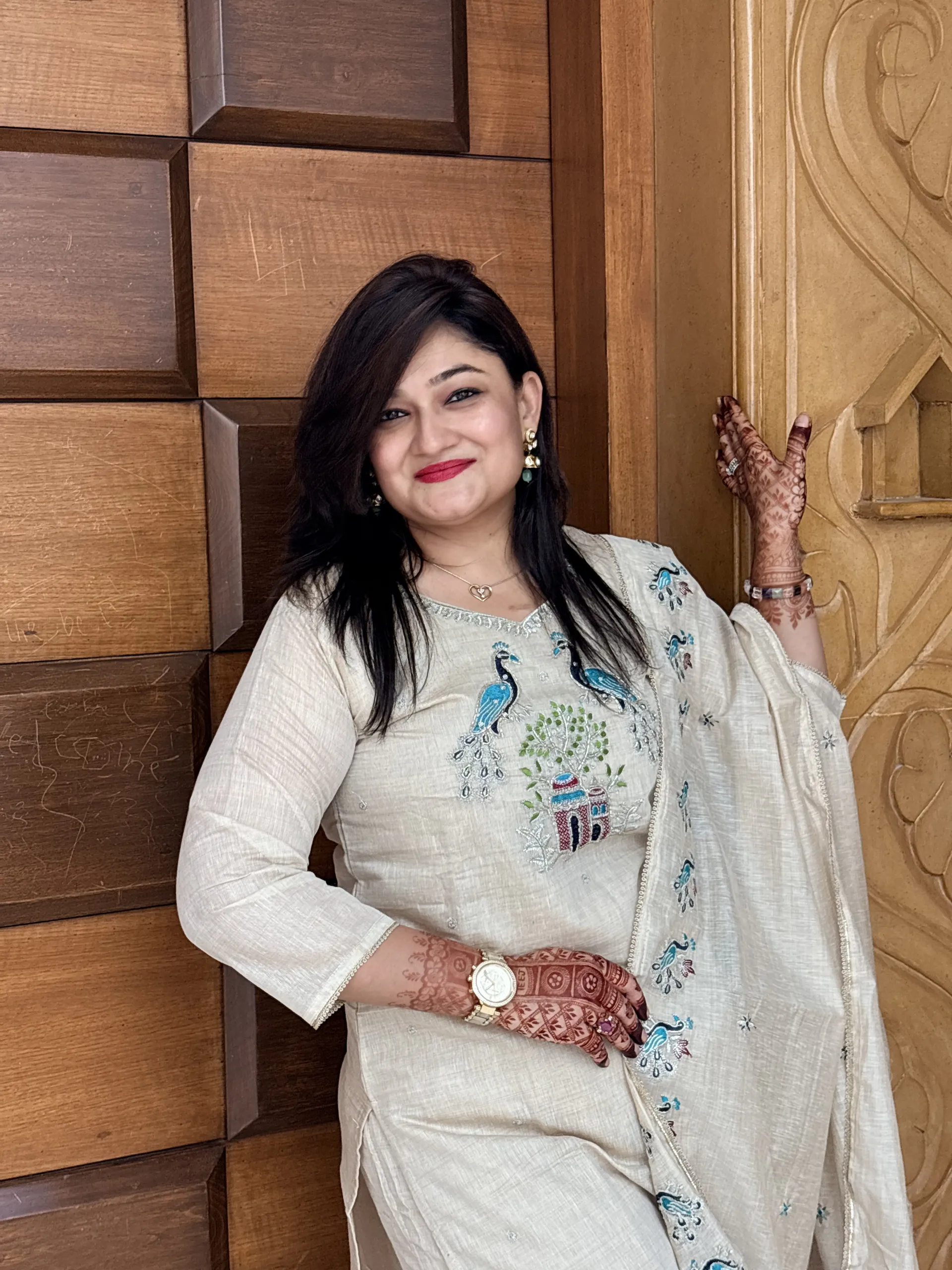 Beige Festive Dress with Peacock, photo 2