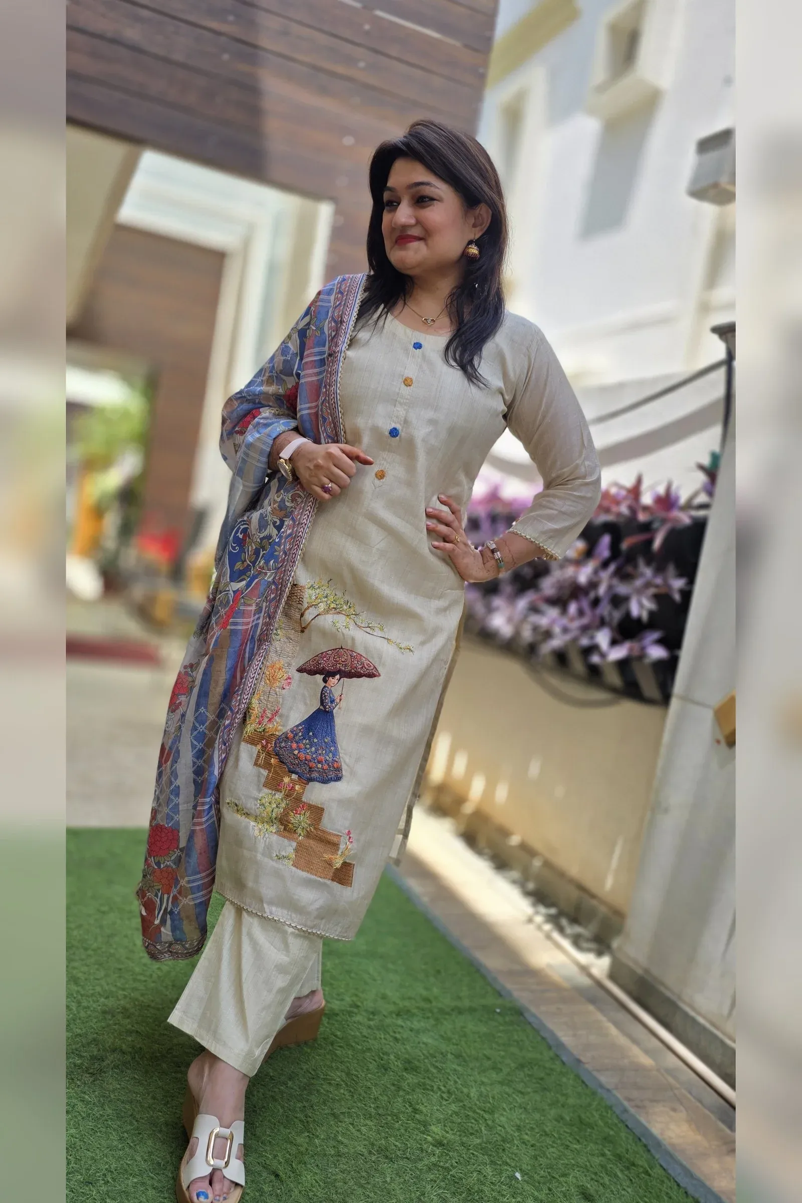 Beige Umbrella Lady Embroidered Dress, photo 4
