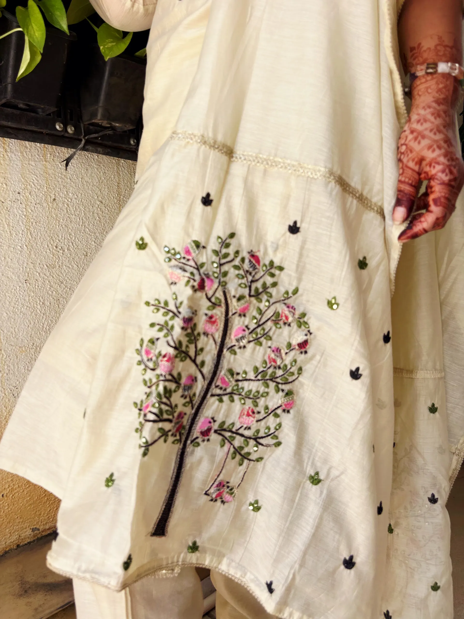 Vriksha – Woman Rejuvenating Under the Tree Dress, photo 4