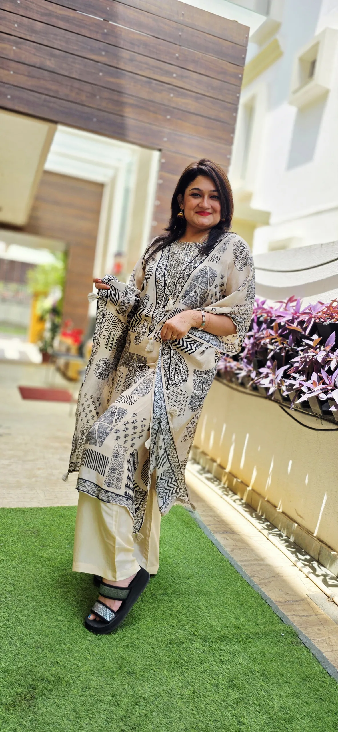 Beige Printed Pure Crepe Kaftan Dress, photo 2