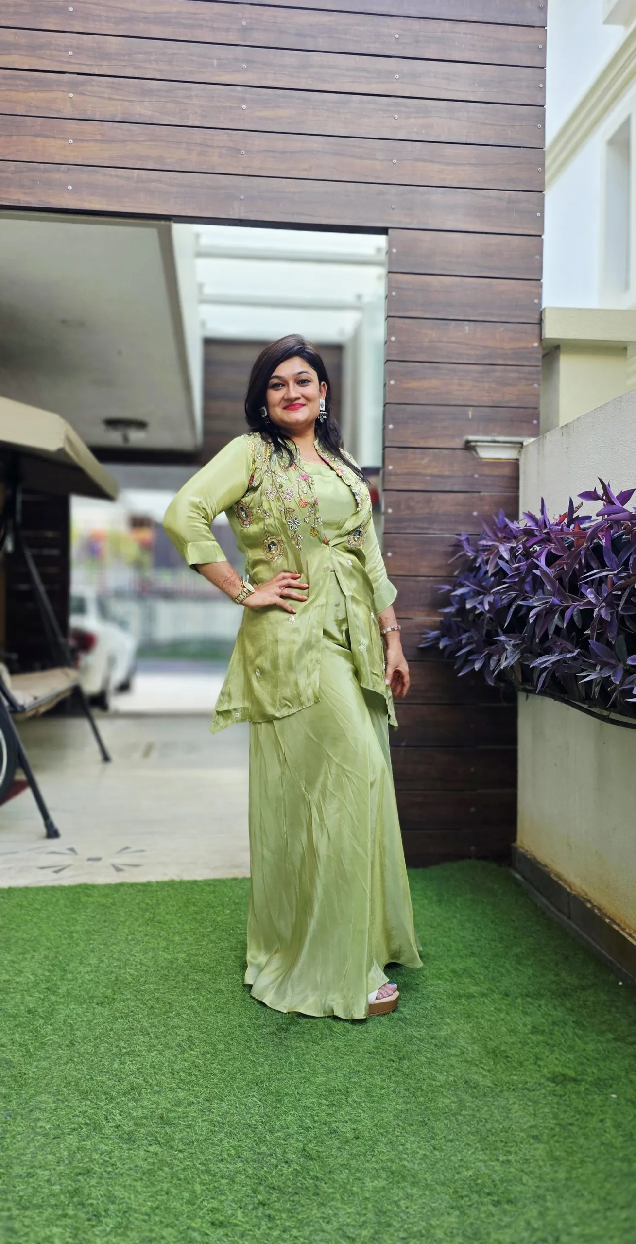 Green Indo-Fusion Dress with Palazzo, photo 2
